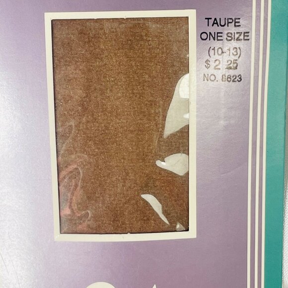 Gloria Vanderbilt Sheer Knee Highs Sandalfoot Taupe OS Non-Binding Comfort-Top - Picture 3 of 5